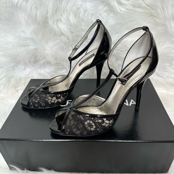 Dolce & Gabbana Lace Trim T-Strap Sandals - Picture 7 of 11